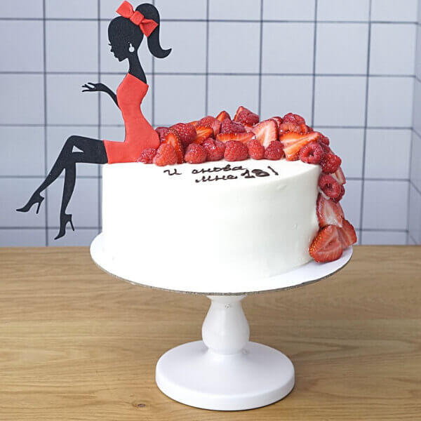 pre1 belyi tort s klubnikoi  2553 - Торт Белый с клубникой