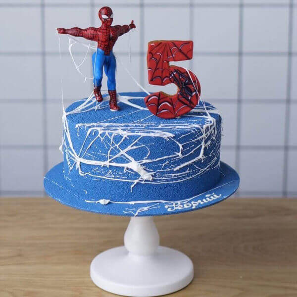 Торт человек-паук