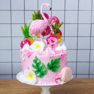pre1 tort s flamingo i cvetami  2777 300x300 - Торт с фламинго и цветами