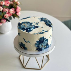 photo 2023 09 09 21.42.11 300x300 - Торт с синими цветами из крема