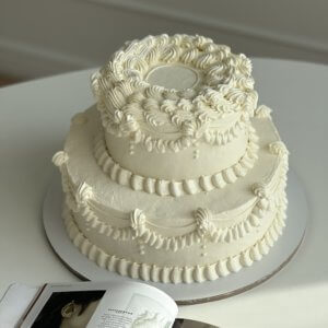 img 4832 300x300 - Свадебный торт с рюшами